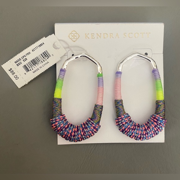 Kendra Scott Jewelry - Kendra Scott Maise earrings in silver lilac